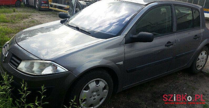 2003' Renault photo #1