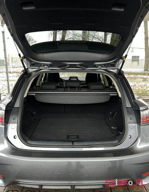 2015' Lexus CT 200H photo #4