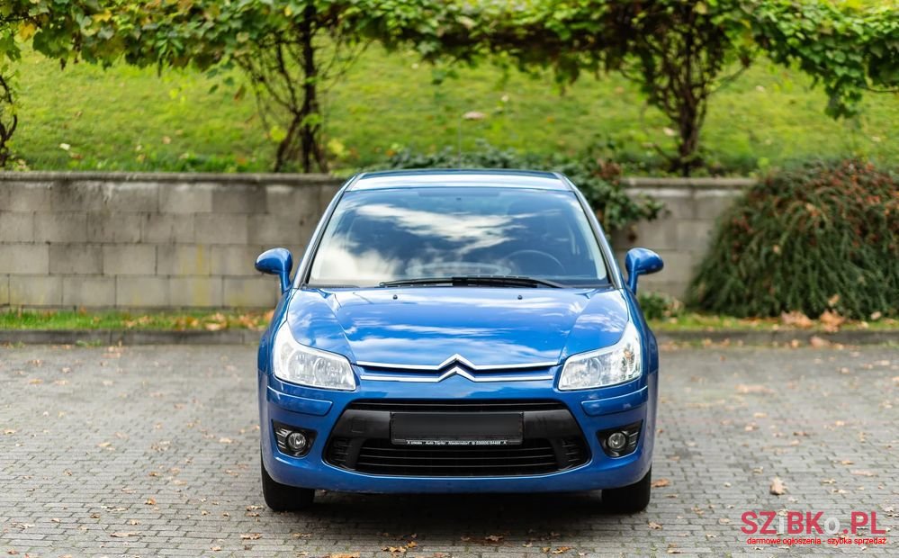 2009' Citroen C4 photo #4