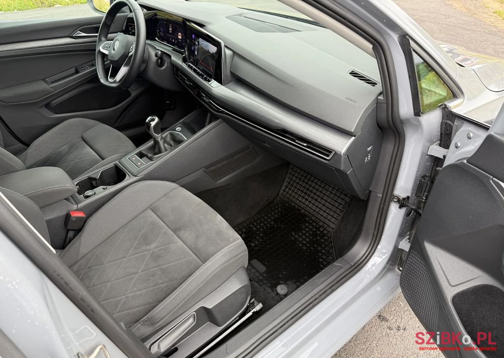 2020' Volkswagen Golf photo #5