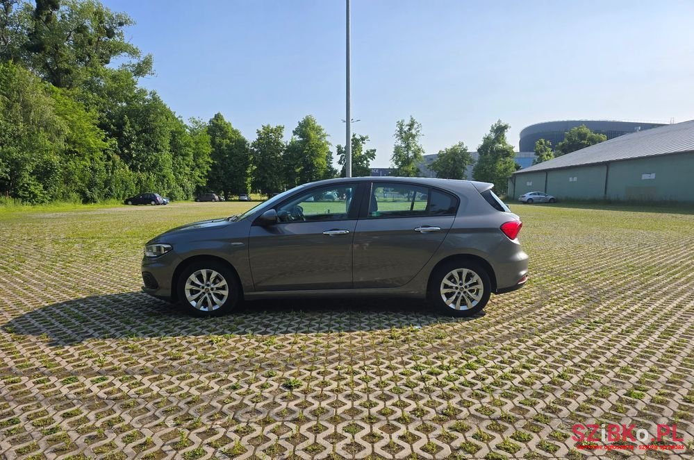 2017' Fiat Tipo photo #1