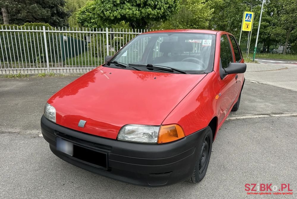 1999' Fiat Punto 55 S photo #1