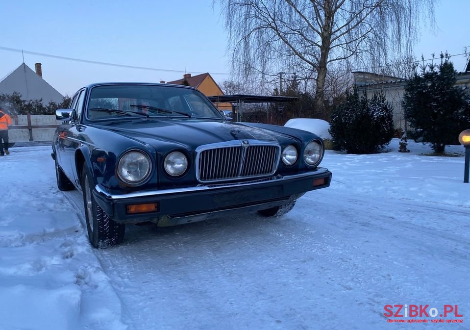 1983' Jaguar XJ photo #1