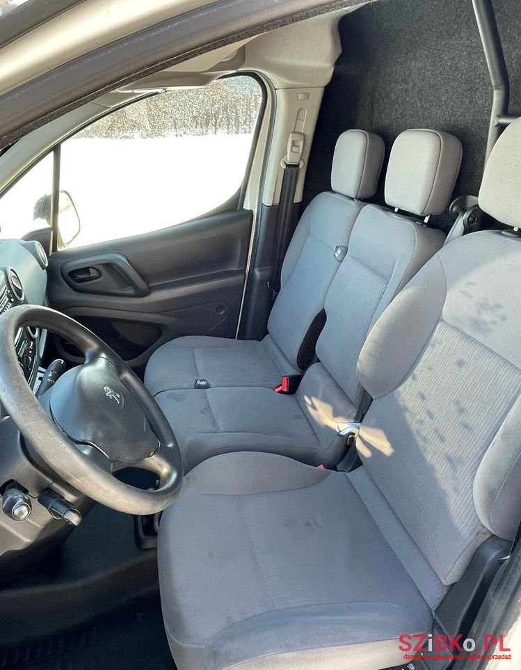 2015' Peugeot Partner 1.6 Hdi Outdoor photo #5