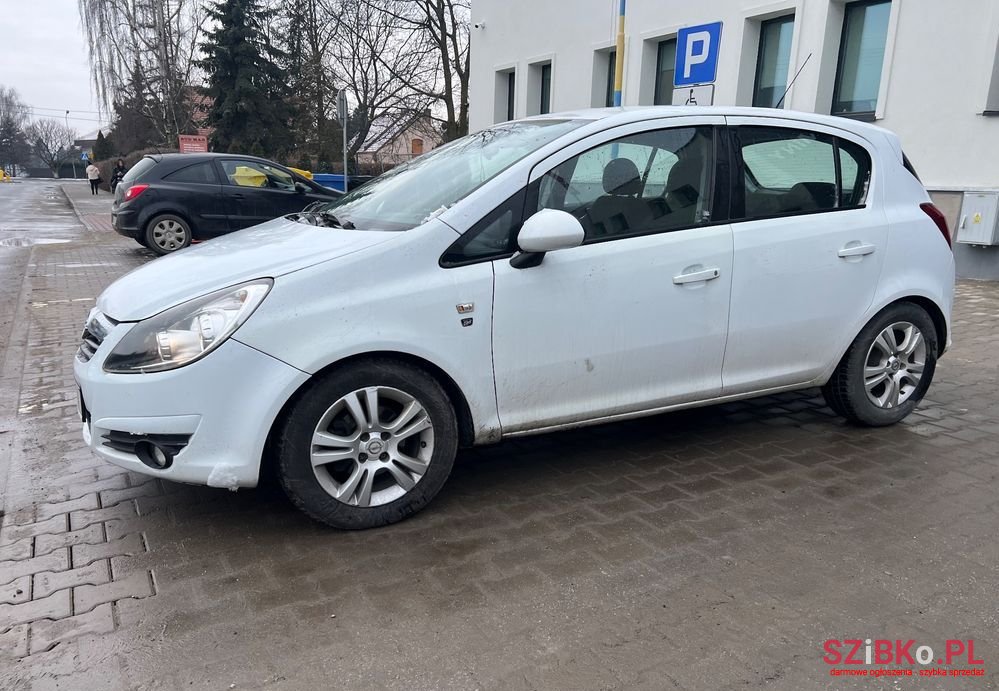 2009' Opel Corsa 1.3 Cdti 111 photo #1