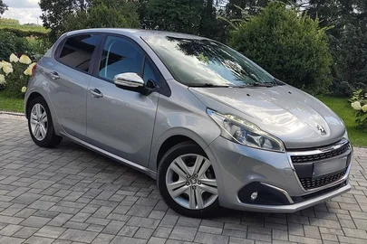2019' Peugeot 208