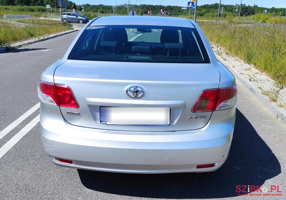 2009' Toyota Avensis photo #4