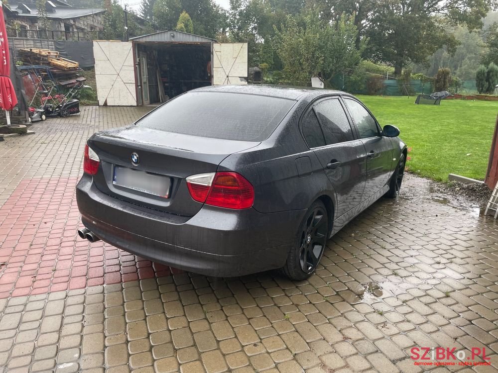 2005' BMW 3 Series photo #3