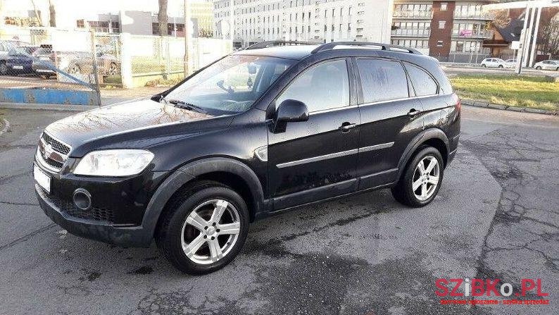 2006' Chevrolet Captiva photo #2