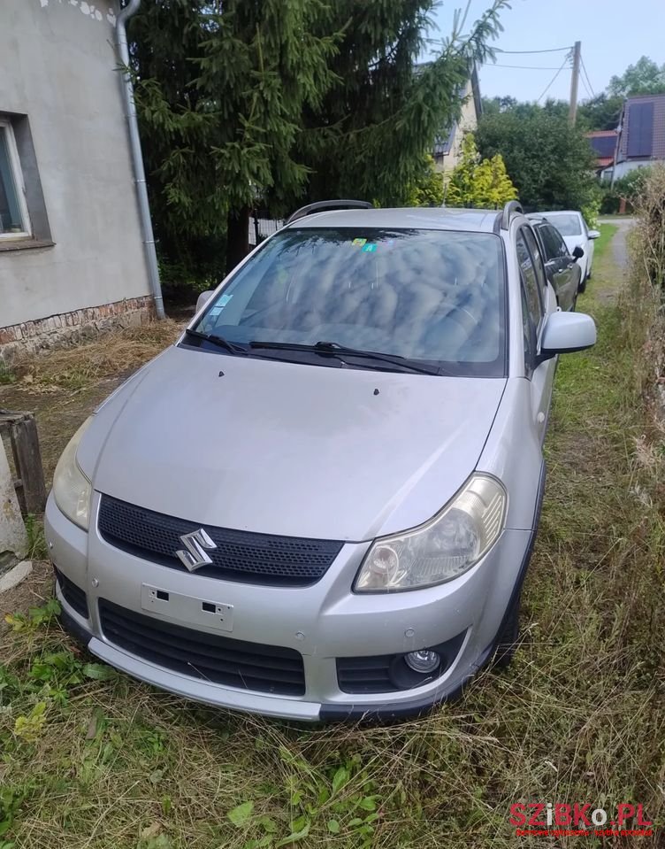 2008' Suzuki SX4 photo #5