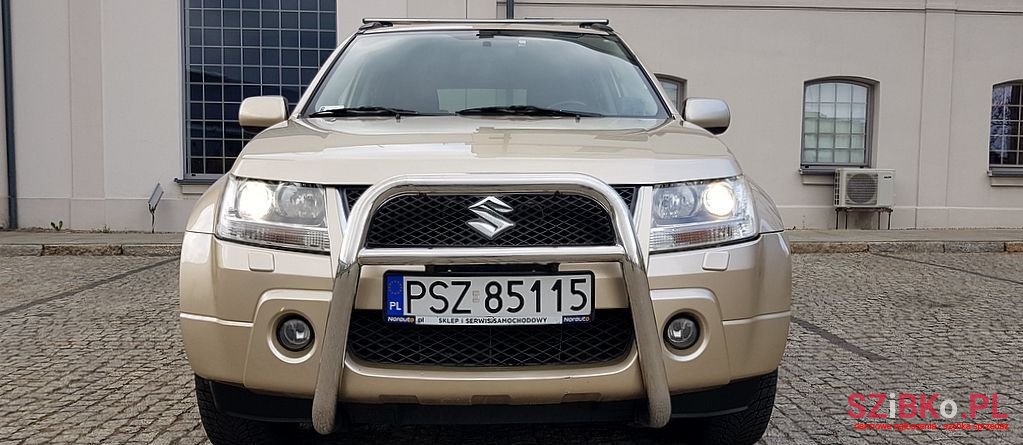 2006' Suzuki Grand Vitara photo #1