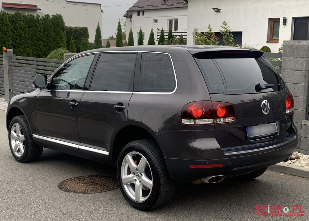2007' Volkswagen Touareg photo #6