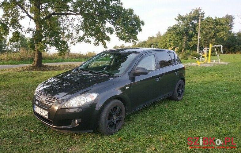 2008' Kia Ceed photo #1