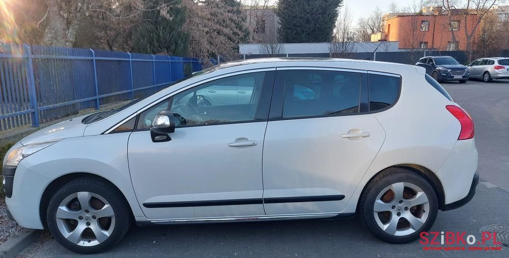 2010' Peugeot 3008 155 Thp Premium photo #3