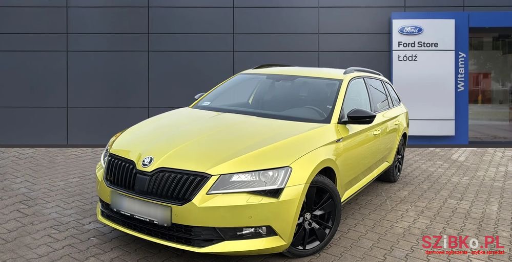 2019' Skoda Superb photo #6