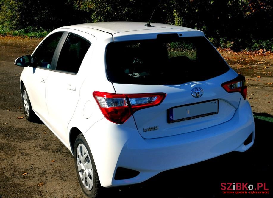 2019' Toyota Yaris photo #3