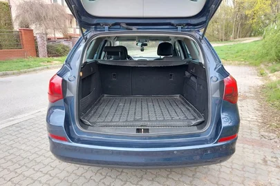 2012' Opel Astra Iv 1.7 Cdti Cosmo