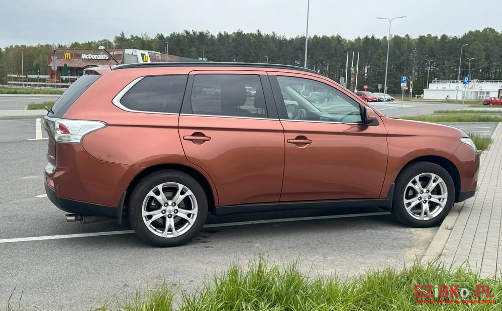 2012' Mitsubishi Outlander 2.0 Intense + photo #5