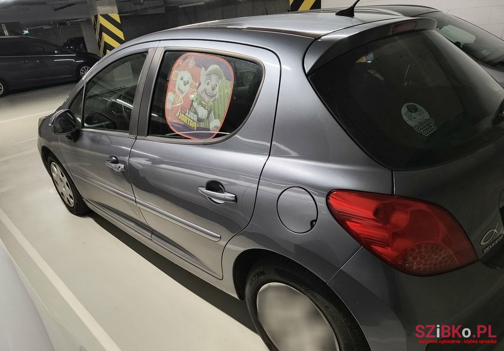 2006' Peugeot 207 photo #2