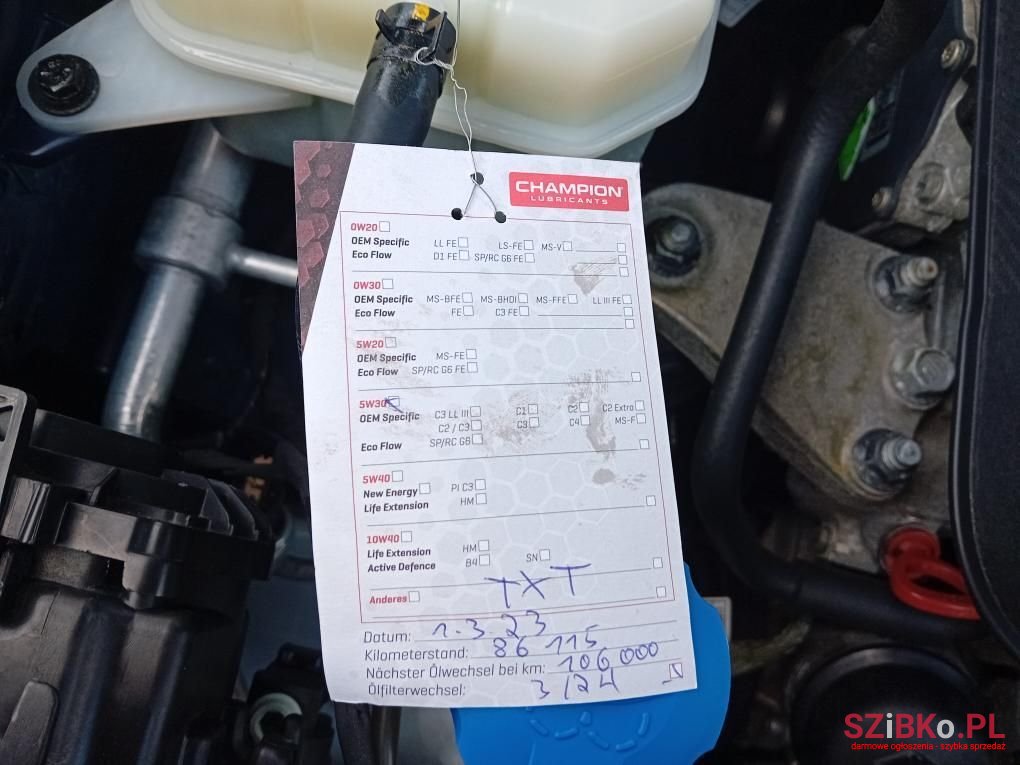 2017' SsangYong Tivoli photo #6