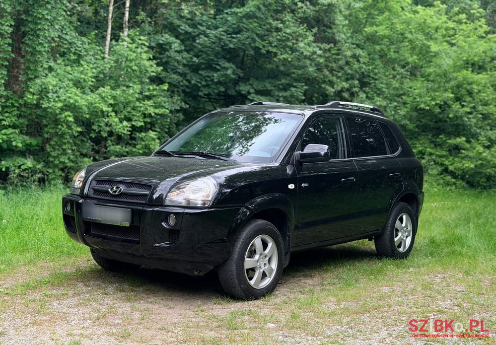 2004' Hyundai Tucson 2.7 Gls photo #2