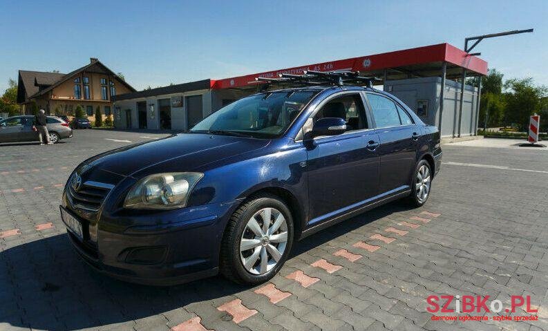 2007' Toyota Avensis photo #1