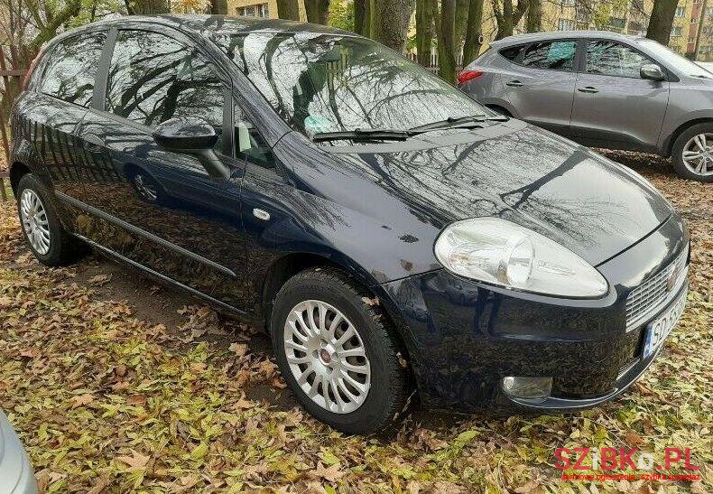 2009' Fiat Punto photo #1