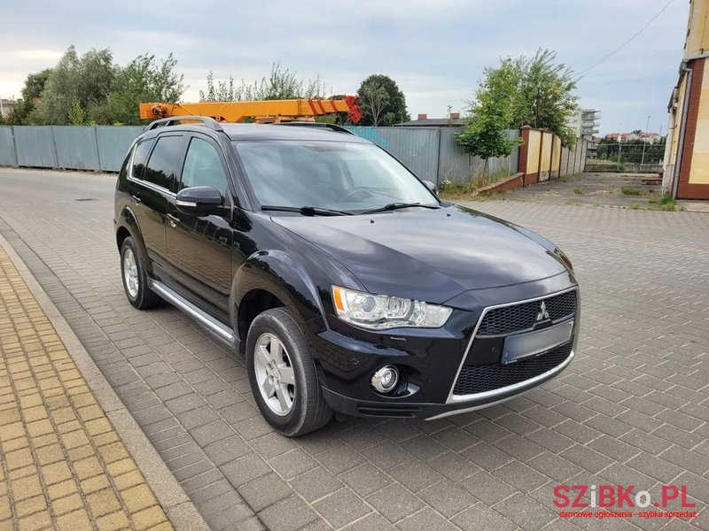 2012' Mitsubishi Outlander 2.0 Intense + 2Wd Cvt photo #1