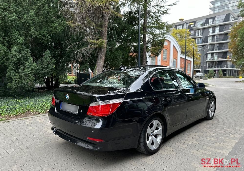 2003' BMW 5 Series 525I photo #5