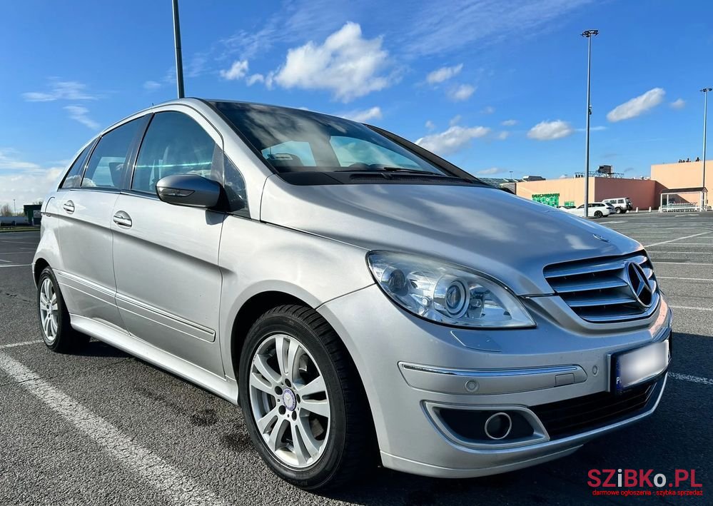 2008' Mercedes-Benz B-Class 200 Cdi Autotronic photo #2