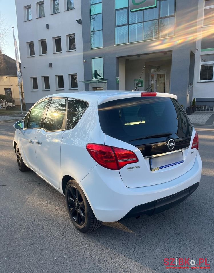 2011' Opel Meriva 1.7 Cdti Edition photo #3