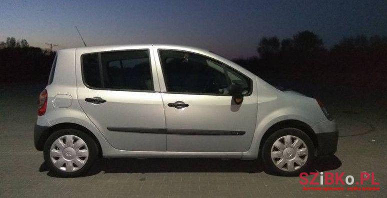 2006' Renault Modus photo #1
