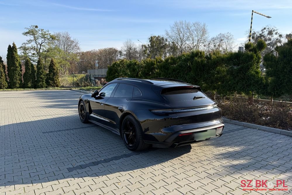 2024' Porsche Taycan photo #4