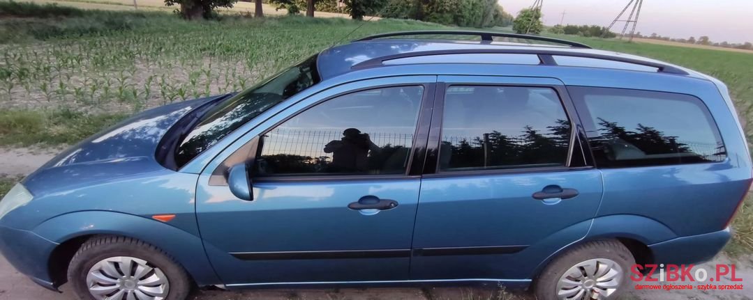 2000' Ford Focus photo #6