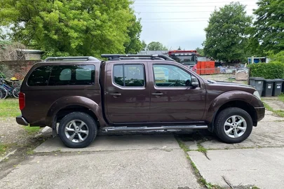 2009' Nissan Navara 2.5 D Platinum
