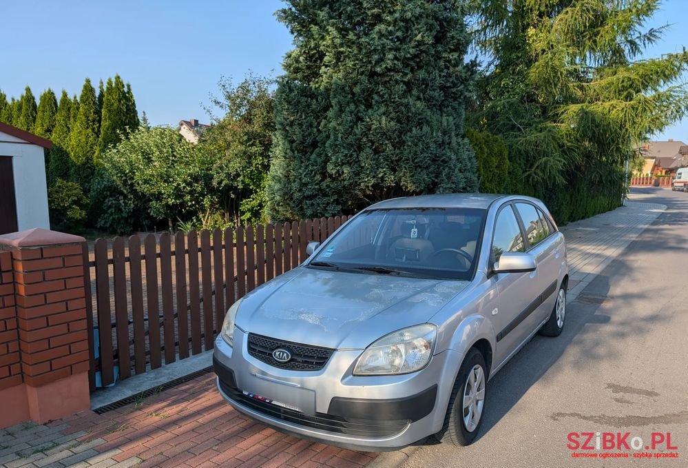 2006' Kia Rio 1.5 Crdi Comfort photo #1