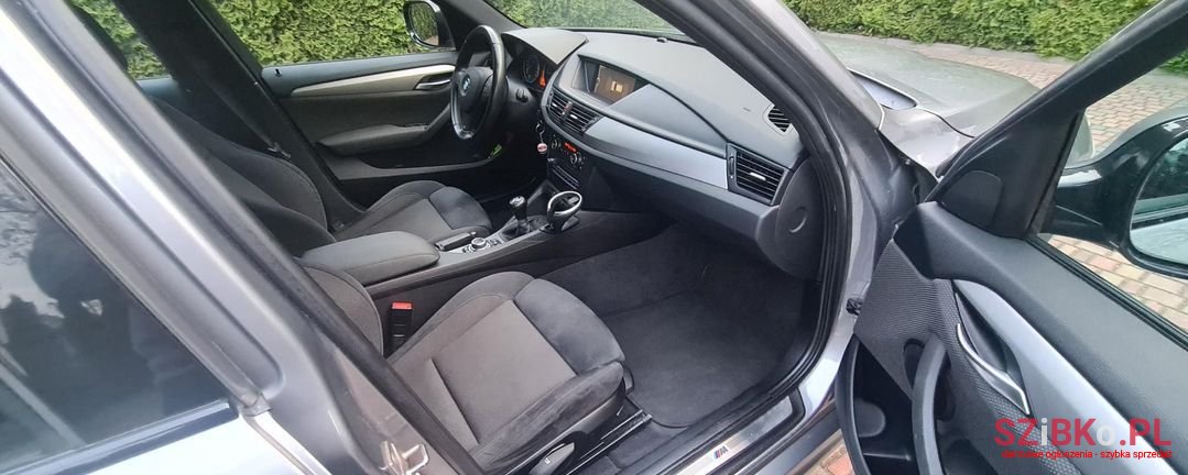 2011' BMW X1 photo #5