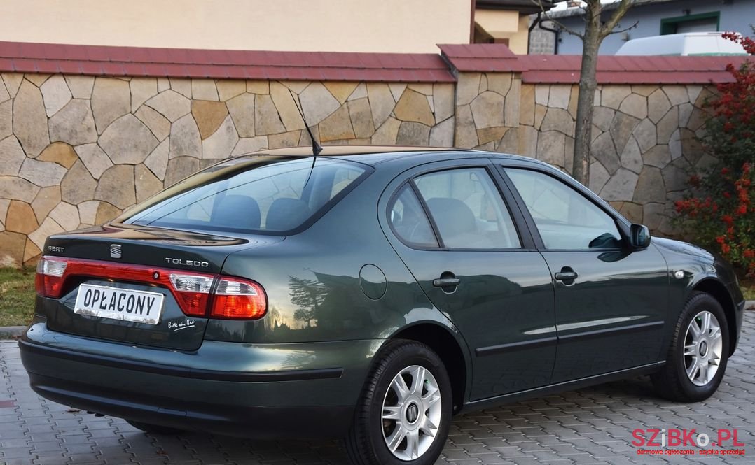 2002' SEAT Toledo photo #3