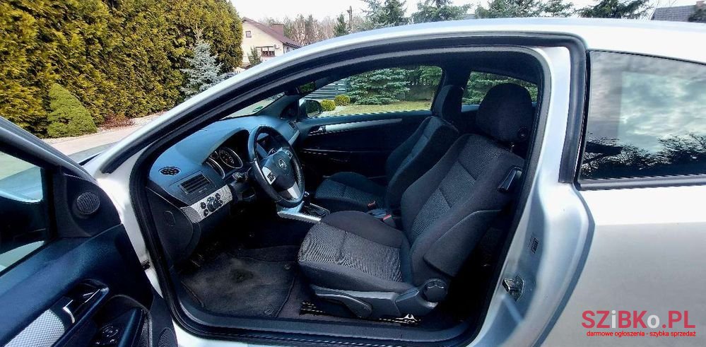 2010' Opel Astra 1.6 Innovation photo #5