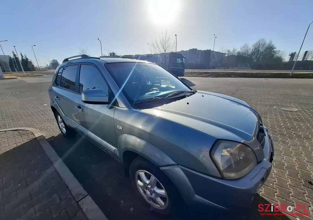 2005' Hyundai Tucson photo #1