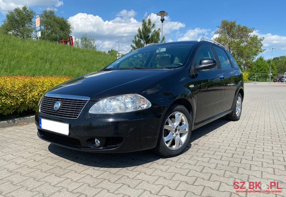 2006' Fiat Croma photo #1