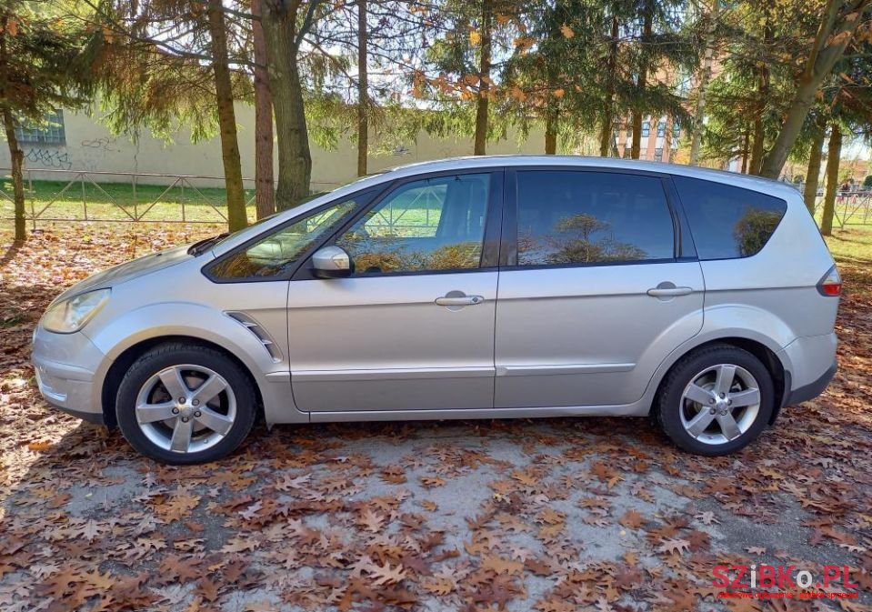 2007' Ford S-Max photo #1