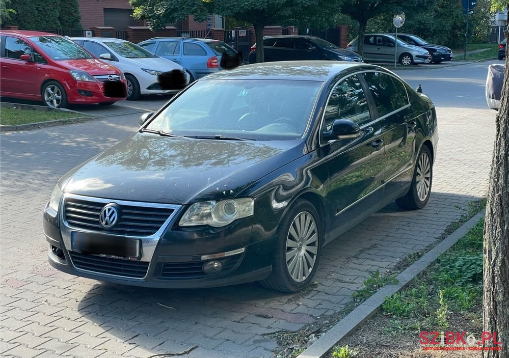 2006' Volkswagen Passat photo #1