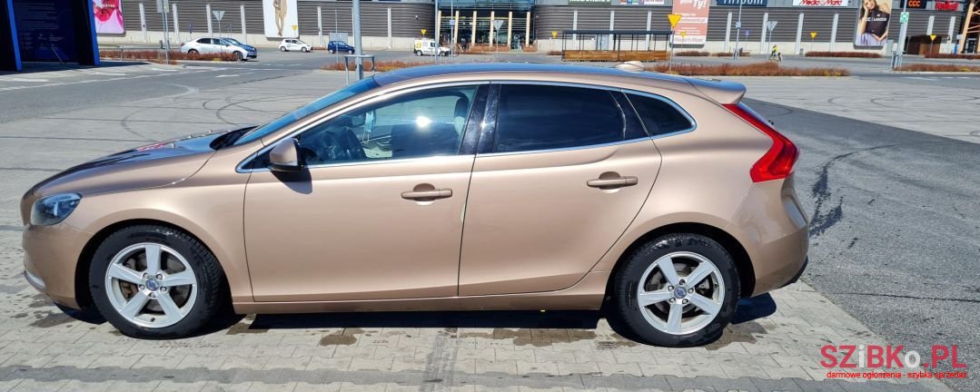 2014' Volvo V40 photo #5