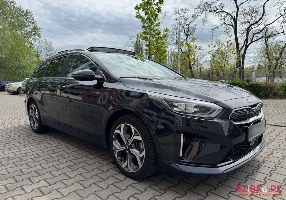 2021' Kia Ceed photo #4