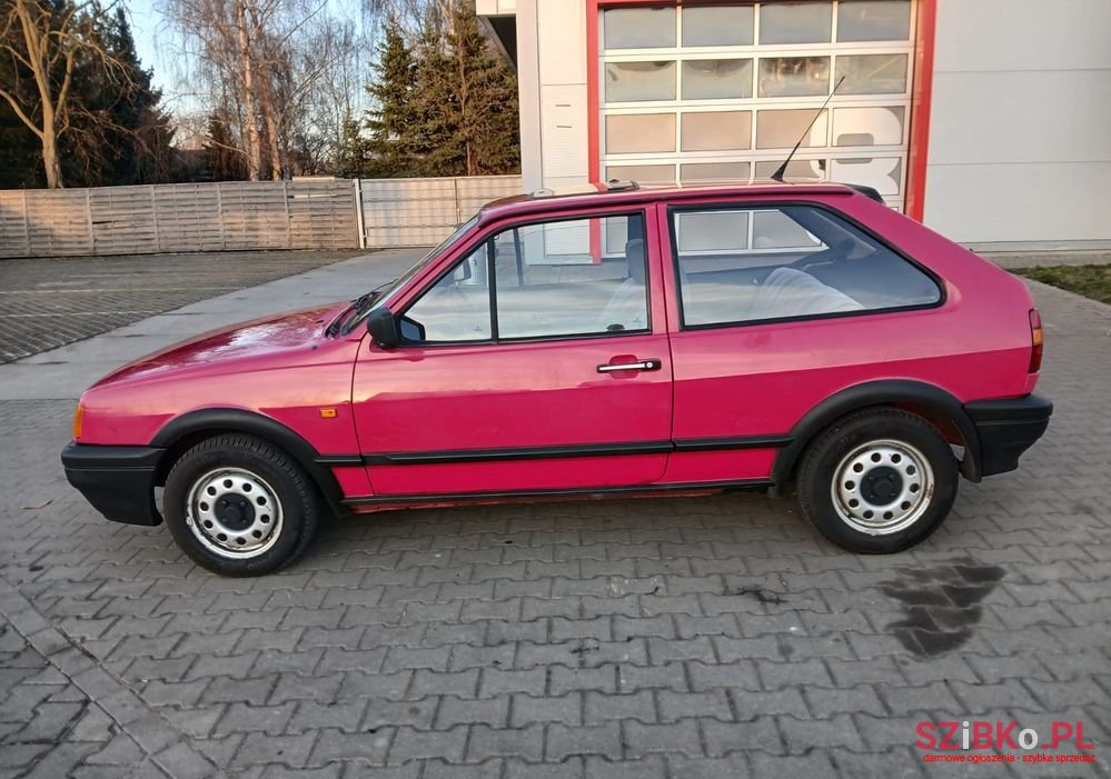 1992' Volkswagen Polo 1.0 Cl photo #2