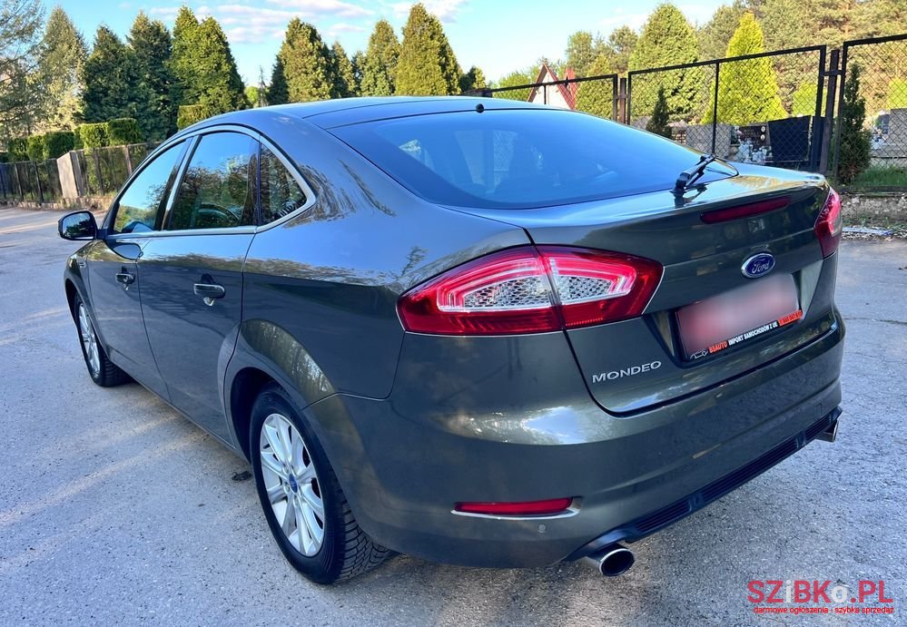 2012' Ford Mondeo photo #6