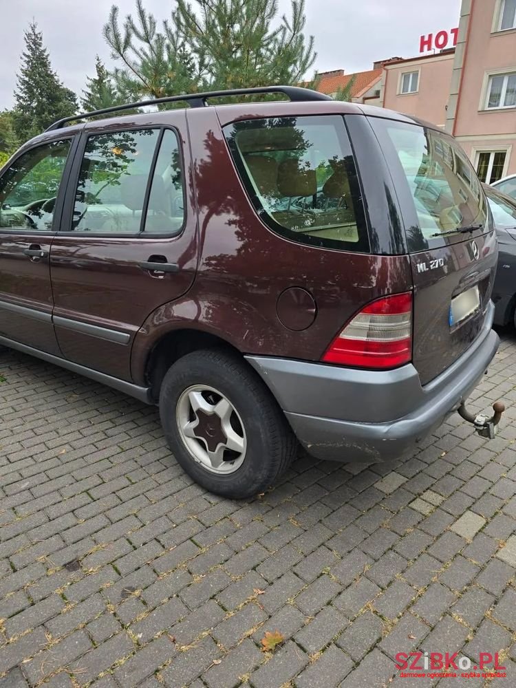 2000' Mercedes-Benz Ml photo #2