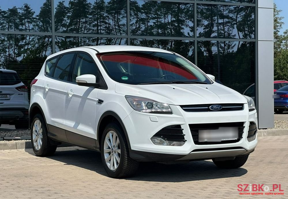 2015' Ford Kuga photo #3