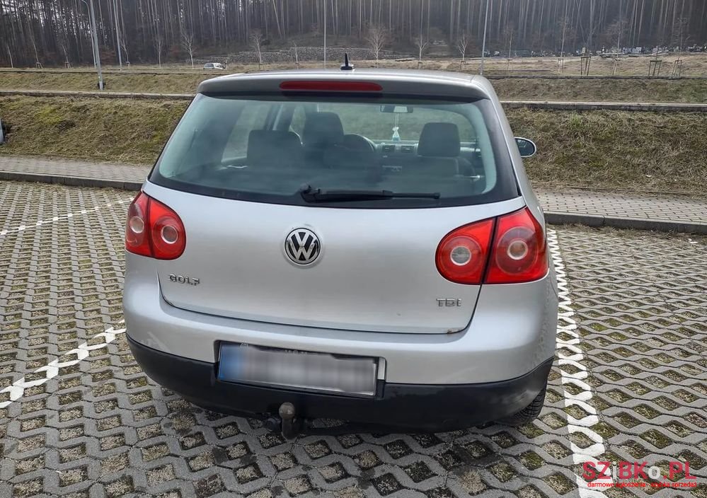 2006' Volkswagen Golf photo #4